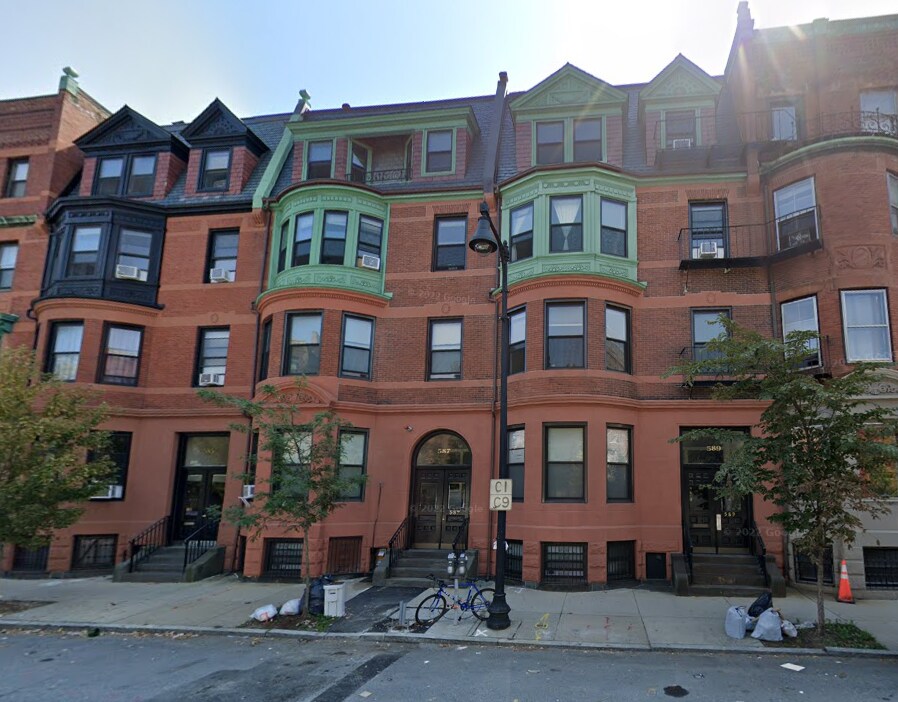 Primary Photo - 465 Beacon St