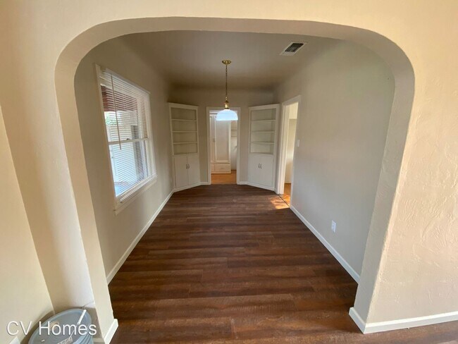 Foto del edificio - 2 br, 1 bath House - 2856 B St.