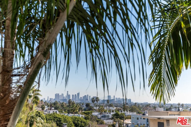 Building Photo - 8401 Fountain Ave