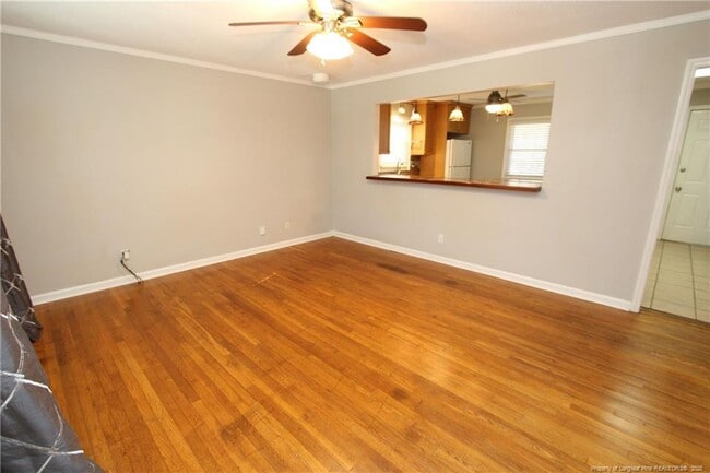 Foto del edificio - 819 James St