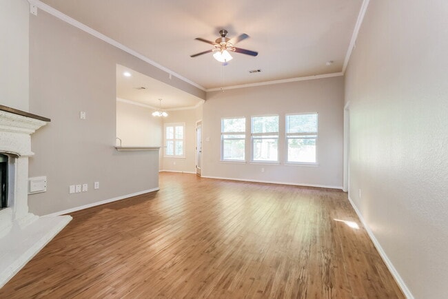 Building Photo - 288 Mesa View