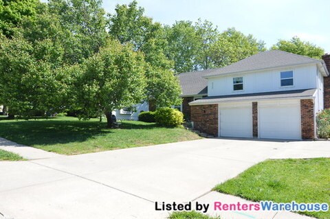 Building Photo - 6525 Cottonwood Dr