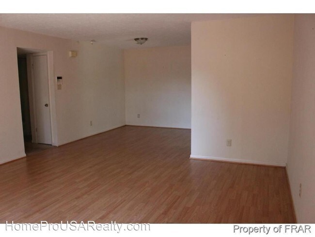 Building Photo - 3556 Torbay Dr