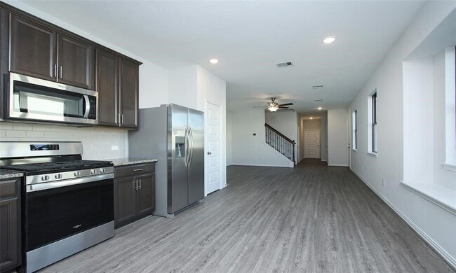 Photo - 7124 Elgin St Apartment