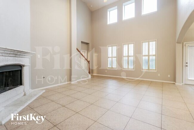 Foto del edificio - 26029 Kings Mill Crest Dr