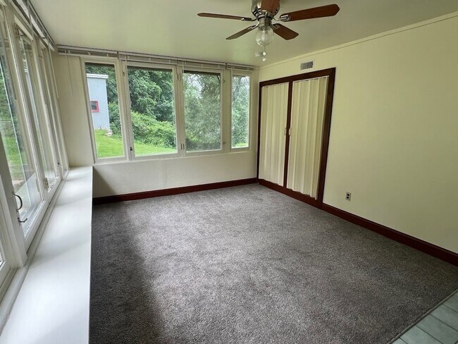 Foto del edificio - 3 Bedroom Home in Wernersville