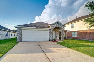 Building Photo - 17038 Midnight Sun Ln