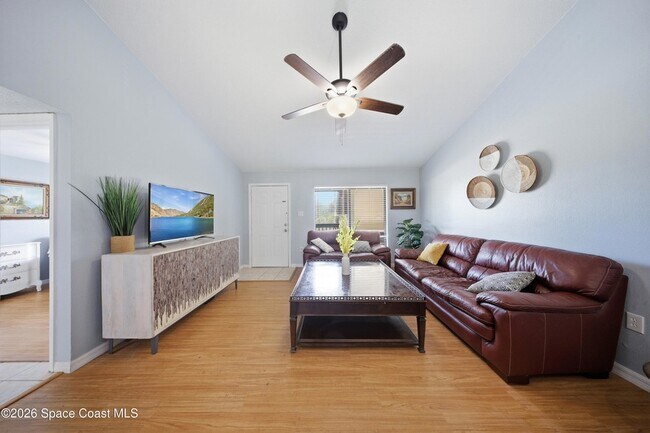 Foto del edificio - 1515 Huntington Ln