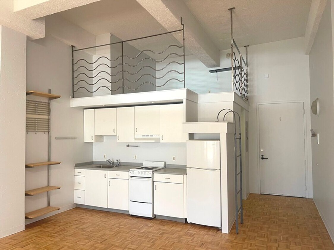 Primary Photo - Video Tour! Studio with Lofted Sleeping Ar...