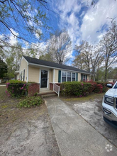Building Photo - 232 Pinckney St