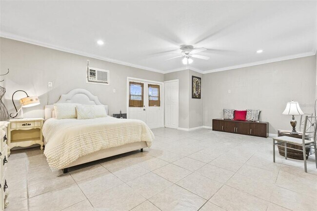 Foto del edificio - 574 Ryans Woods Ln