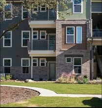 Building Photo - 104 Bettie Mae Wy