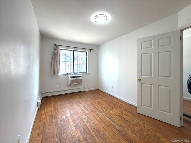 Building Photo - 105-11 Otis Ave