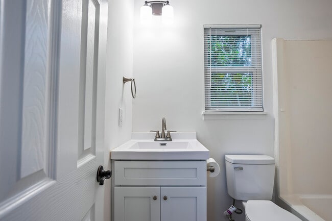 Building Photo - 4243 Windsor Spring Rd