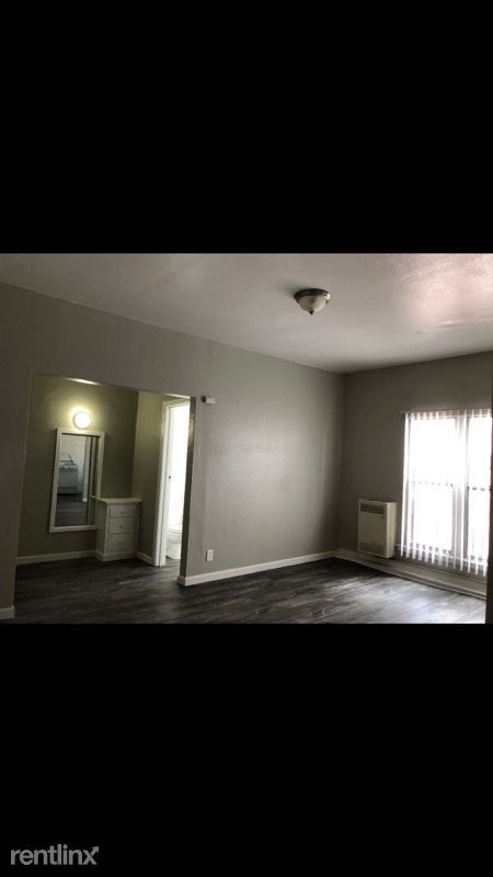 Foto del edificio - 688 Shatto Pl