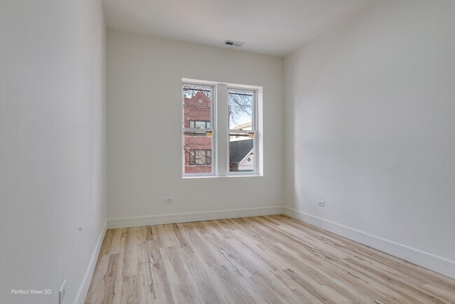 Building Photo - 1123 N Mozart St