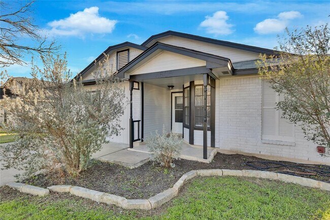 Foto del edificio - 8505 Ruddington Dr