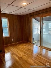 Building Photo - 7 Elmira St