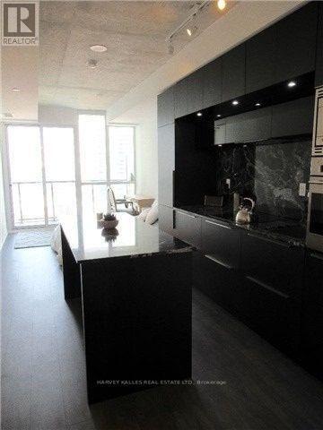 Building Photo - 88 Blue Jays Way