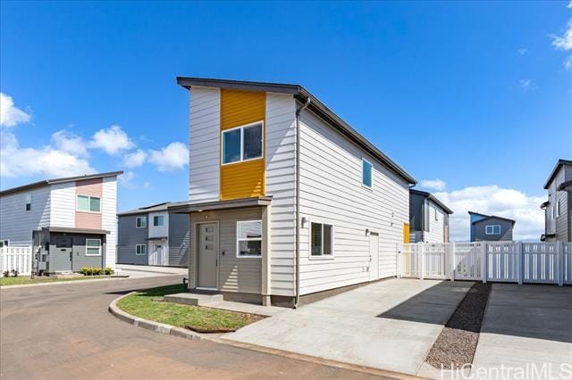 Building Photo - 91-3525-3525 Kamalie Mua St