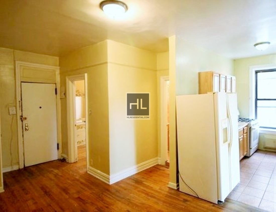 Foto del edificio - 636 E 96th St