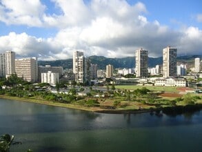 Building Photo - 2211 Ala Wai Blvd