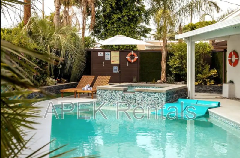 Foto principal - 547 N Sunrise Way