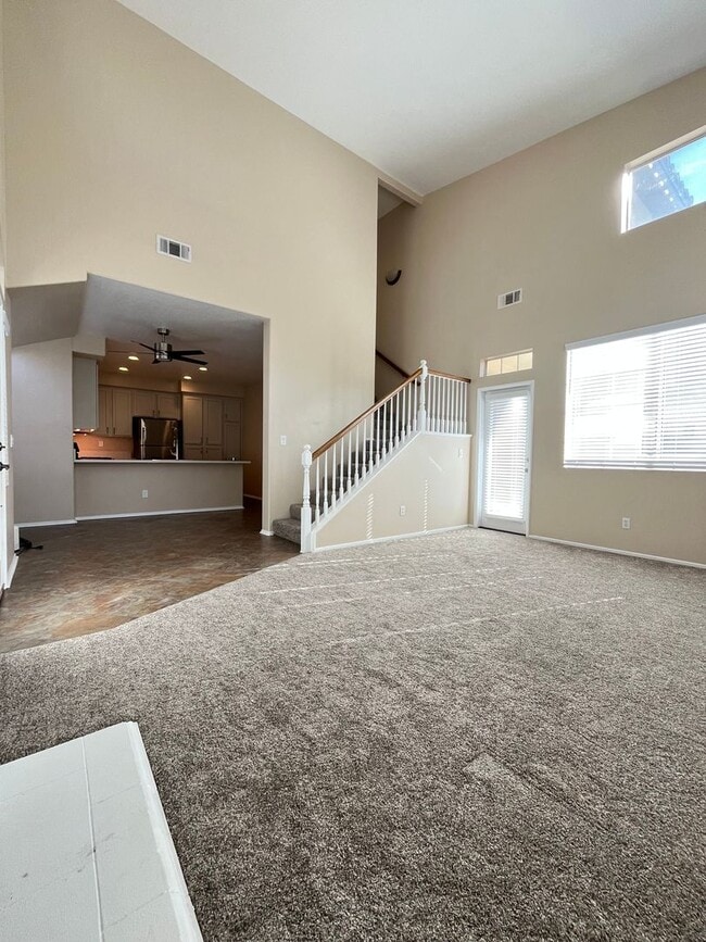 Building Photo - PICTURE PERFECT!  3 BR/3 BA END UNIT CONDO with DIRECT ACCESS 2 CAR GARAGE