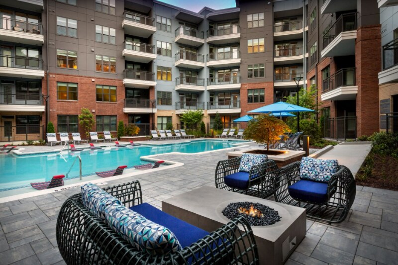 Foto principal - 2855 Crescent Pkwy