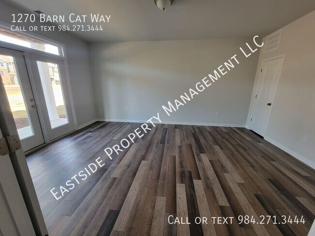 Foto del edificio - 1270 Barn Cat Way