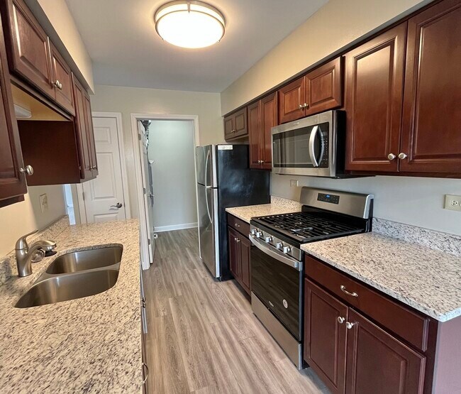 55 Spuhler Dr Unit 55, Batavia, IL 60510 Condo for Rent in Batavia