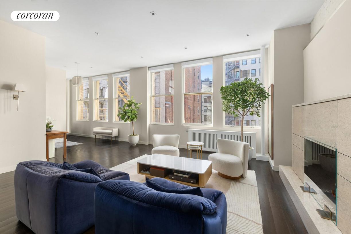 Foto principal - 7 E 17th St