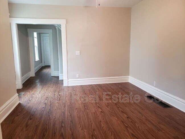 Foto del edificio - 237 Avondale Ave