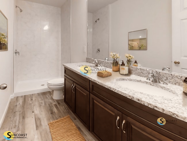 Building Photo - 2 Union Ct