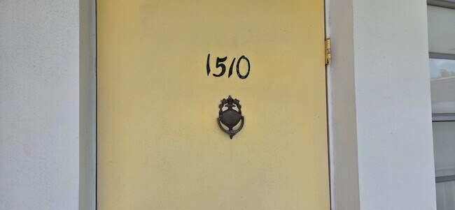 Foto del edificio - 1225 NW 21st St