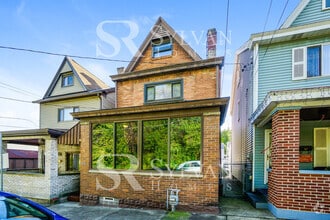 Building Photo - 2426 Patterson St
