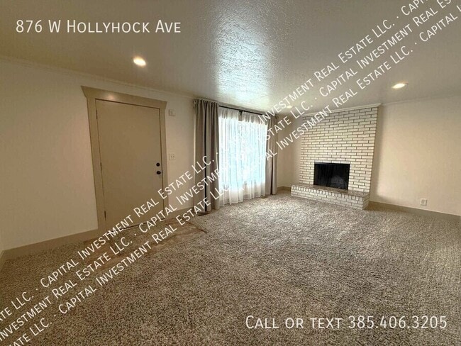 Foto del edificio - 876 Hollyhock Ave