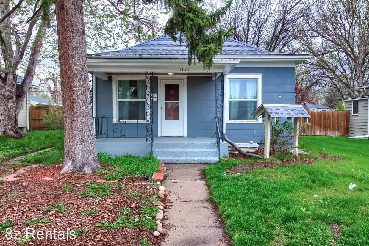 Primary Photo - 3 br, 1 bath House - 3935 S Bannock St