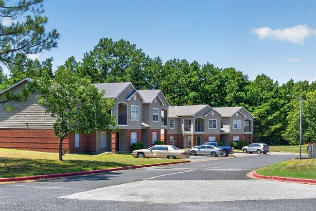 Building Photo - Highland Village