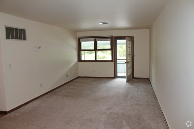 Living Room - Pleasant Valley Estates