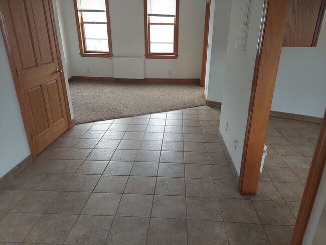 Foto del edificio - 1148 7th St W