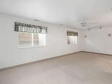 Building Photo - 523 E Sierra Ln