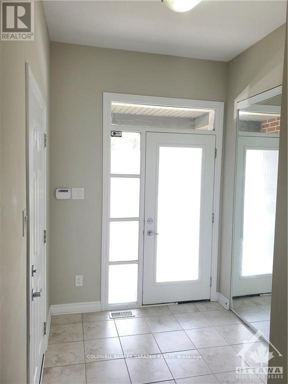 Building Photo - 948 Kilbirnie Dr