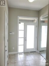 Building Photo - 948 Kilbirnie Dr