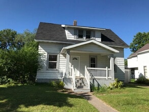 Building Photo - 1216 Bellevue Ave