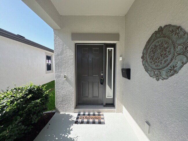 Building Photo - Spacious 4-Bedroom Home with Vaulted Ceili...
