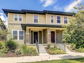 Building Photo - 8381 E 33rd Ave