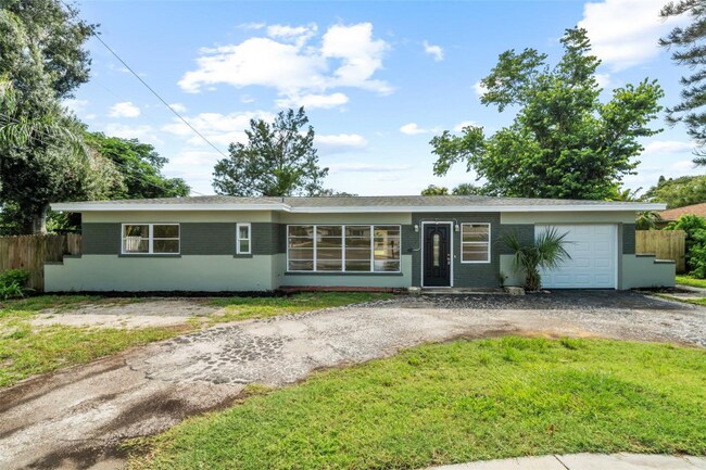 Foto del edificio - 5916 Gulfport Blvd S