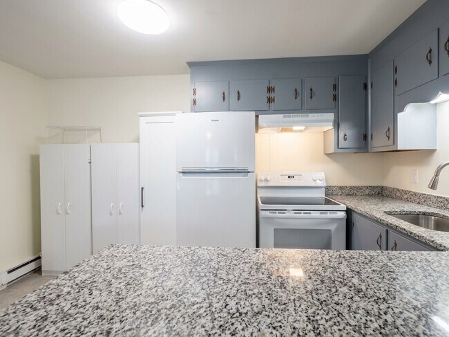 Foto del edificio - 403 Gray Rd