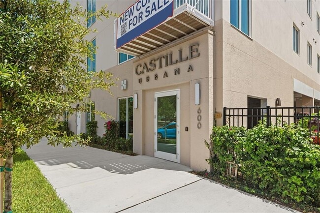 Foto del edificio - 600 3rd Ave S